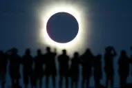 Claves para ver el eclipse solar de forma segura