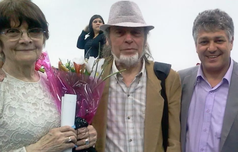 DEFINICIONES. Mi concepto de arte es amplio, no puedo hablar de límites. EICTV.ORG