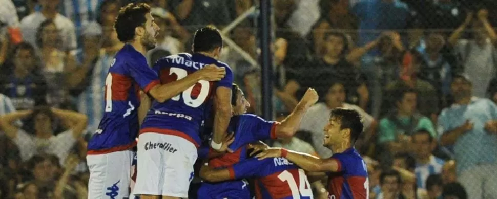 MEJORAR. Los matadores tienen un buen presente en la Copa Sudamericana pero marchan últimos en el Inicial. TELAM / ARCHIVO