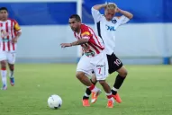 Todos los dardos contra el árbitro