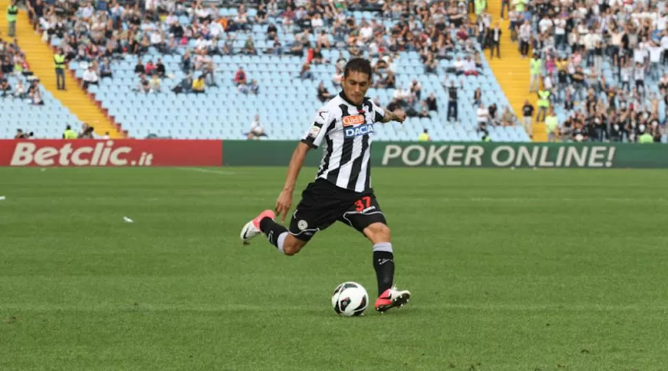 DERECHO. El surgido de las inferiores de River se ganó un lugar en el equipo titular. FOTO TOMADA DE UDINESE.IT