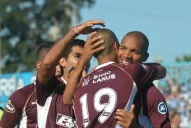 Lanús le ganó la pulseada a Belgrano y es puntero