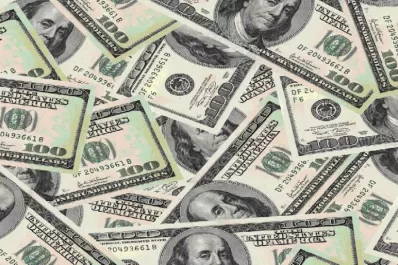 Falsificó billetes de U$S 100, pero se equivocó de presidente