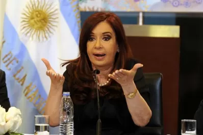 Cristina contestó desde Facebook