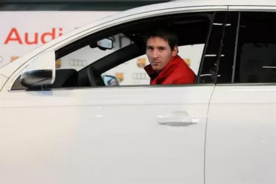 Messi ya tiene otro auto nuevo