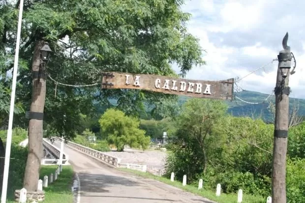 LUGAR TURÍSTICO. Las víctimas fueron asaltadas mientras disfrutaban de un descanso en La Caldera. FOTO TOMADA DE INFOSALTA.COM.AR