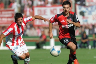 Unión lo ganaba cómodo, pero Newell's reaccionó y lo empató