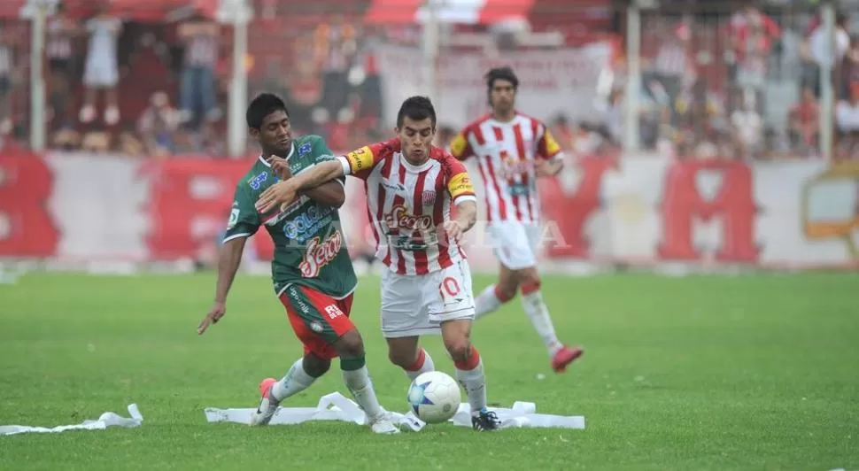 SE VIENE LA REVANCHA. En el partido anterior, empataron sin goles. LA GACETA/ FOTO DE FRANCO VERA.