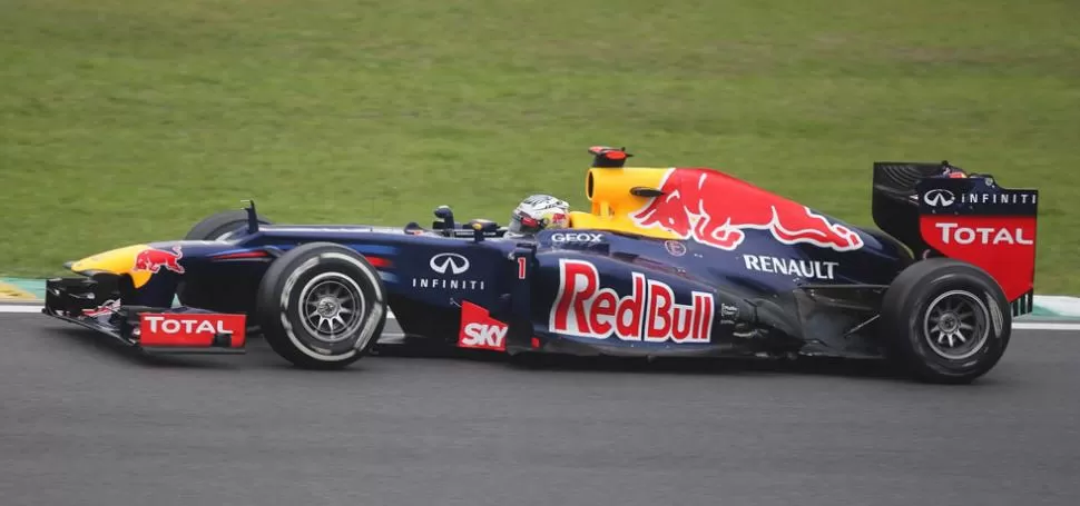 EL MEJOR. El piloto alemán se consagró en Brasil y es el tricampeón más joven de la historia. REUTERS