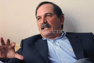 Alperovich repudió la presentación judicial de Clarín