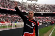 Beto Alonso: el que se tiene que ir de River es Passarella