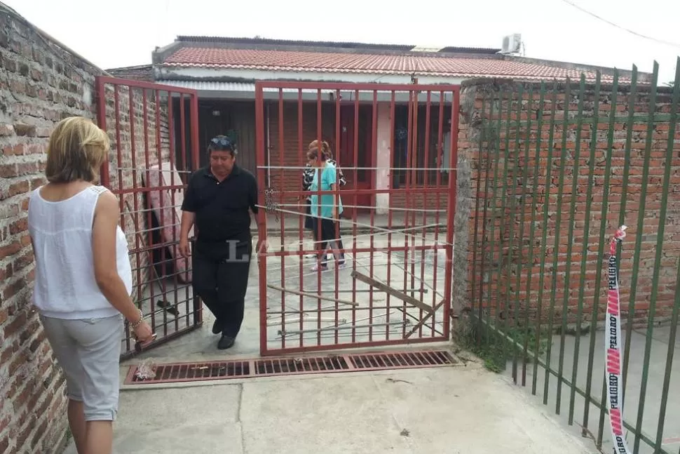 ABERRANTE. El padre sacó a la madre de la casas y se encerró con su hija para cometer el homicidio. LA GACETA / FOTO DE JOSE INESTA