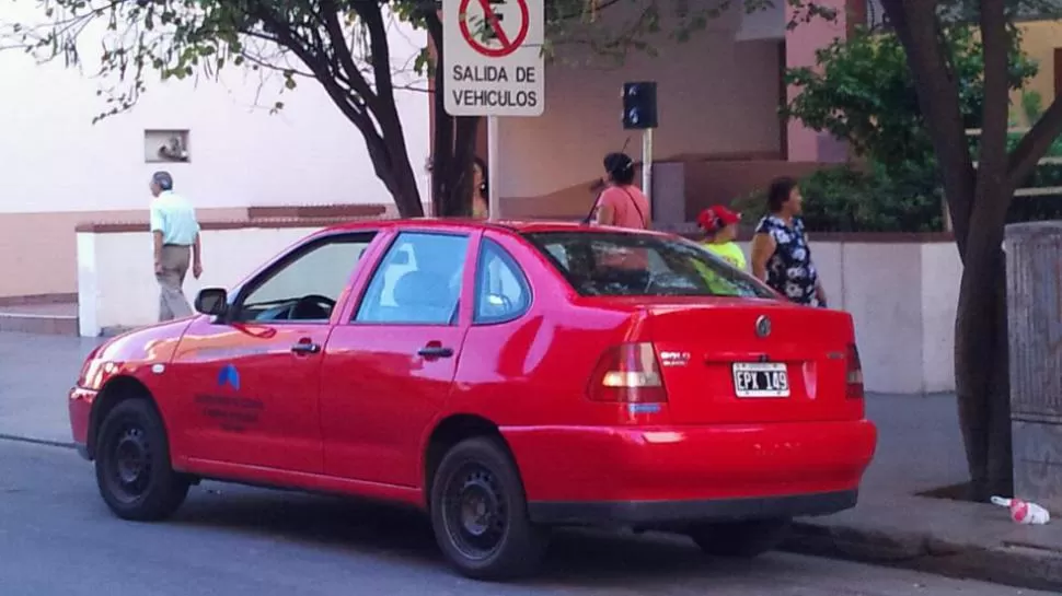 El que esté libre de pecado, que tire la primera multa