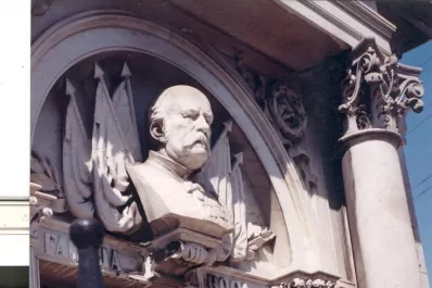 Tres bofetadas y batalla