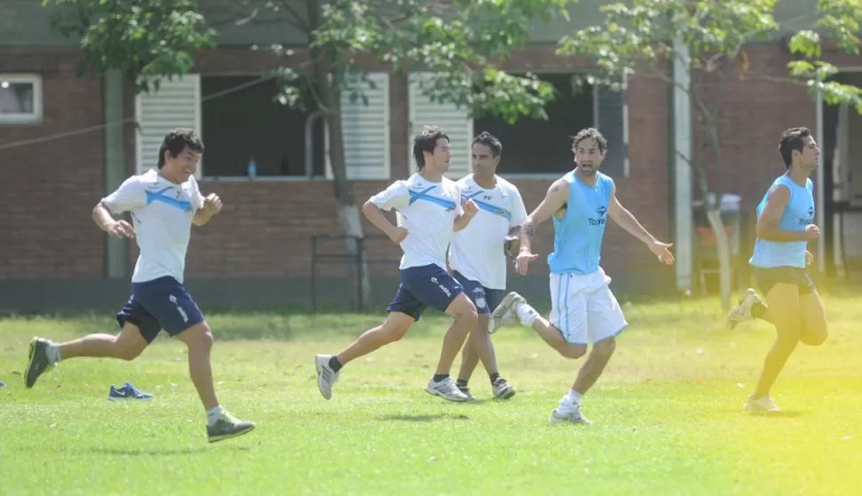 UNO NO, EL OTRO, NI. Galíndez no jugará el viernes tras ver la roja el viernes. Lucchetti, en tanto, quiere volver al arco. 