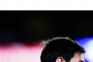 Messi reclama el trono de un rey enfermo