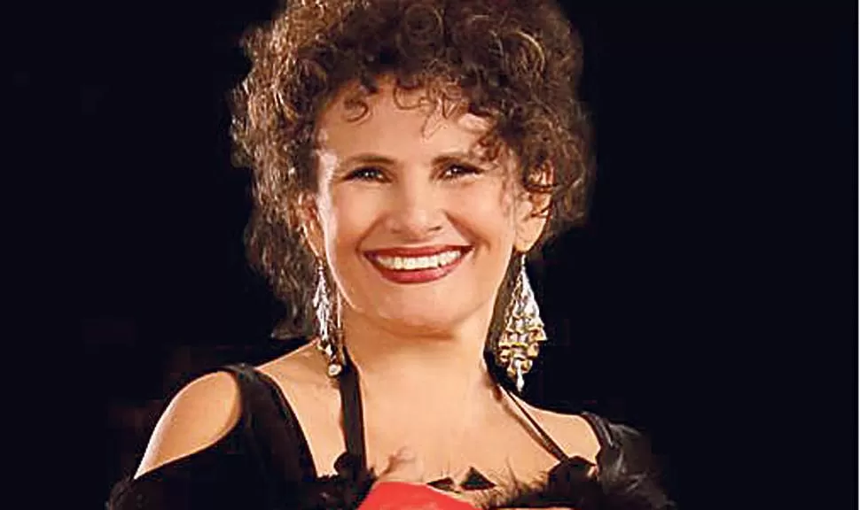 EN PATIO LORCA. A las 22 se presentará el music hall: Tres mujeres y una pasión, con la participación de Mandy Danon (foto), Patricia Capó, Laura Capó y artistas invitados.