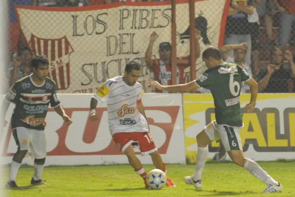 BUEN JUEGO. San Martín le ganó 3 a 1 a San Jorge y ya está en la siguiente fase de la Copa Argentina. LA GACETA / FOTO DE OSVALDO RIPOLL