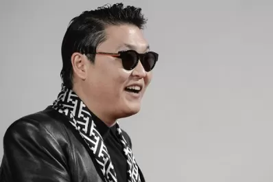 Gangnam Style hizo millonario a Psy en cinco meses