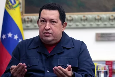 Chávez viaja Cuba para operarse por el cáncer