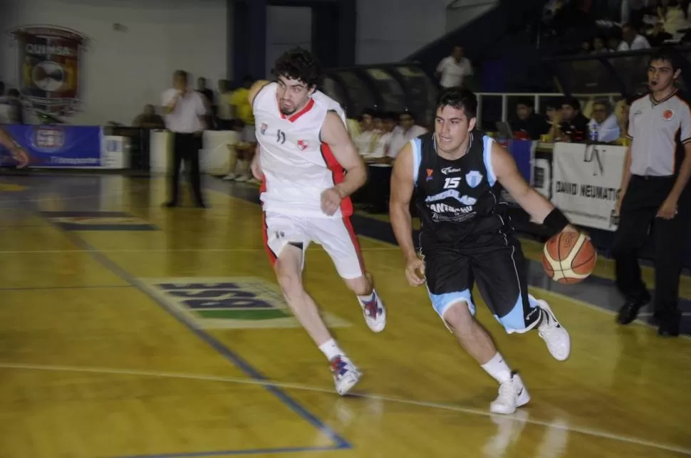 EL MÁS VALIOSO. Juan Ángel López (Nicolás Avellaneda) no para de brillar. 