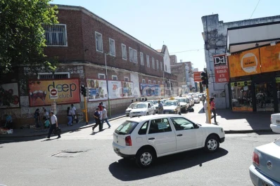 Quieren modificar el sentido del tránsito en tres cuadras de la Mendoza