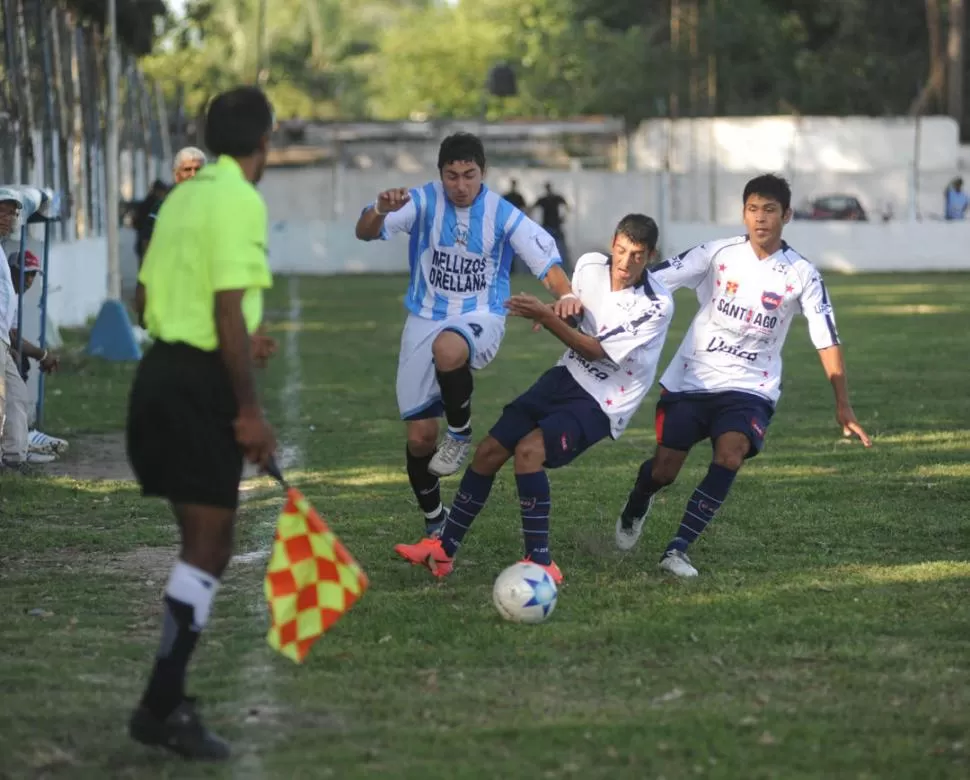 NO SE PUDO. Famaillá no tuvo una buena tarde, perdió y se hunde en la tabla. 