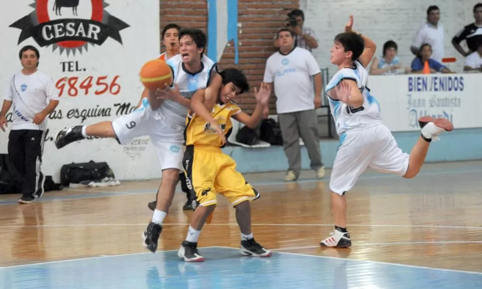 CLÁSICO TAFICEÑO. Se jugó con dientes apretados y la T volvió a coronarse. 