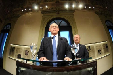 Timerman se reúne con familiares de víctimas de la AMIA