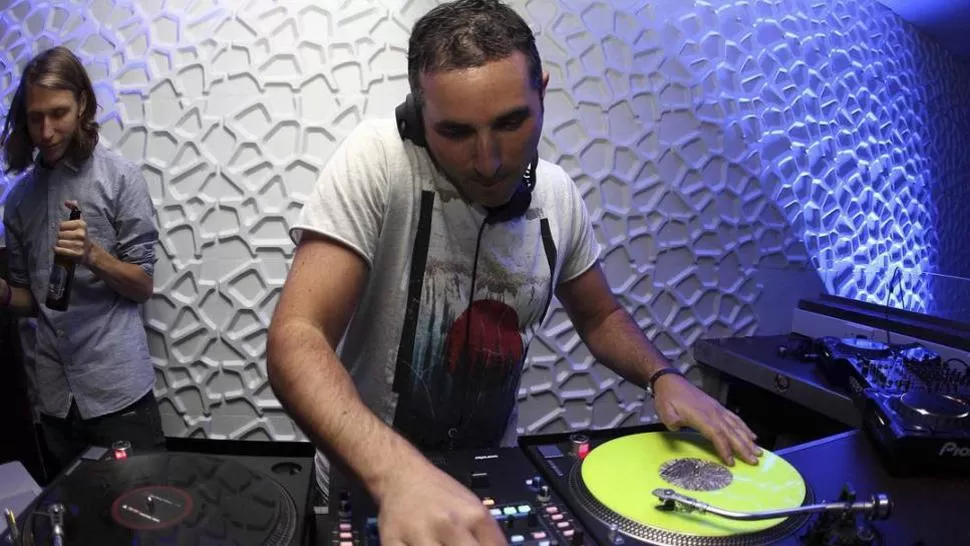 ENCUENTRO. Fiesta Mixtura  con dj's para todos los gustos