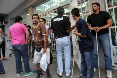 El Gobierno no maneja ninguna hipótesis acerca de los desmanes del sábado