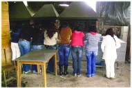 Por $ 3.000 alquilan mujeres para los prostíbulos