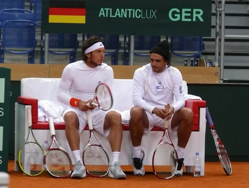 ENSAYO. Juan Pico Mónaco practicó por primera vez en el escenario donde Argentina enfrentará a Alemania. WWW.AATENIS.COM.AR