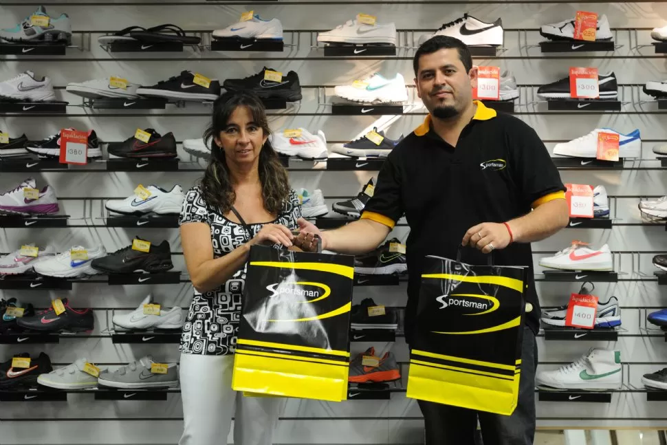 LOS CHICOS. Marta pensó en los deportes y en la escuela de sus hijos. LA GACETA / FOTO DE INES QUINTEROS ORIO