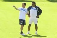 Todos con Dani, otro que se va