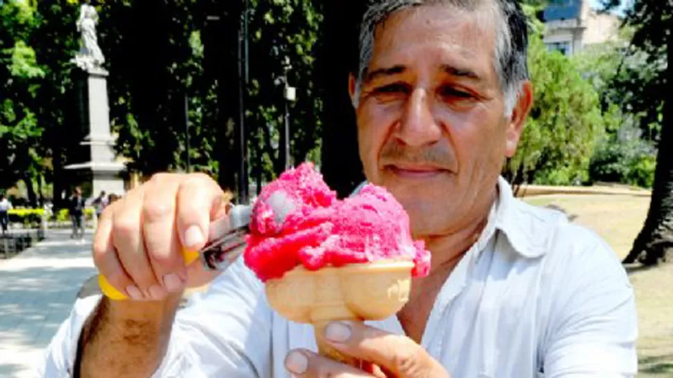 PINTA BIEN. Las bocas y lenguas pintadas se multiplicarán en Monteros a partir de la próxima semana. ARCHIVO LA GACETA / FOTO DE JORGE OLMOS SGROSSO