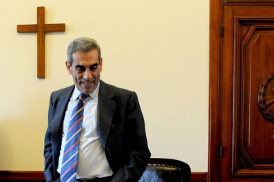 Estofán prometió llevar computadoras a todos los juzgados de Paz