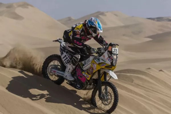 Bollero mejoró el ritmo y avanza en la general