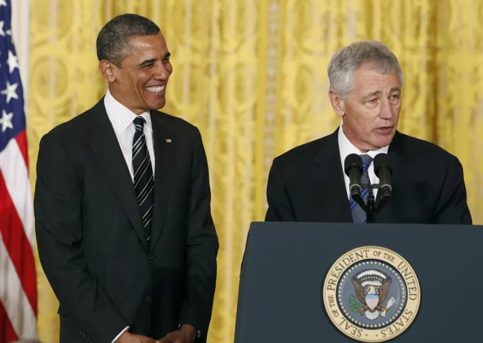 Chuck Hagel, a la derecha del presidente de EE.UU. 