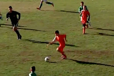 Sacaron del medio, la tocaron todos e hicieron el gol