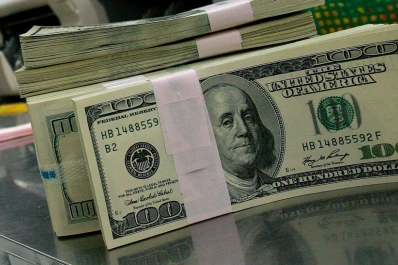 El dólar blue escala a $ 7,25, y amplía la brecha con el oficial