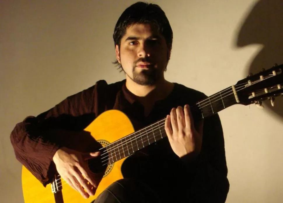 CASA MANAGUA
A las 22.30. Se presentará el folclorista tucumano Leo Garzón