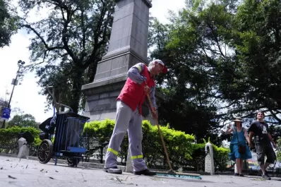 Veinticuatro horas de lucha contra la suciedad