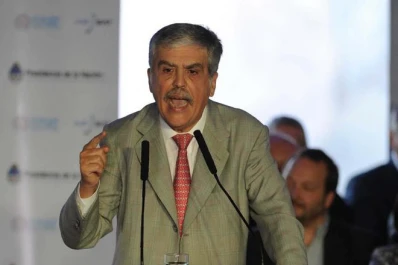 Un frente antiderecha en pos de la re-re