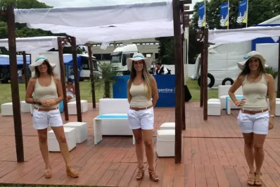 Rally Dakar 2013: el Village del Hipódromo ofrece de todo para los amantes de los fierros