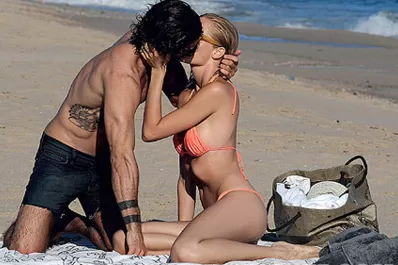 Las sensuales y románticas vacaciones de Liz Solari en Punta del Este