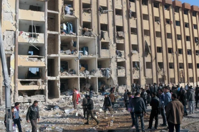 Al menos 80 muertos por el ataque a una universidad siria