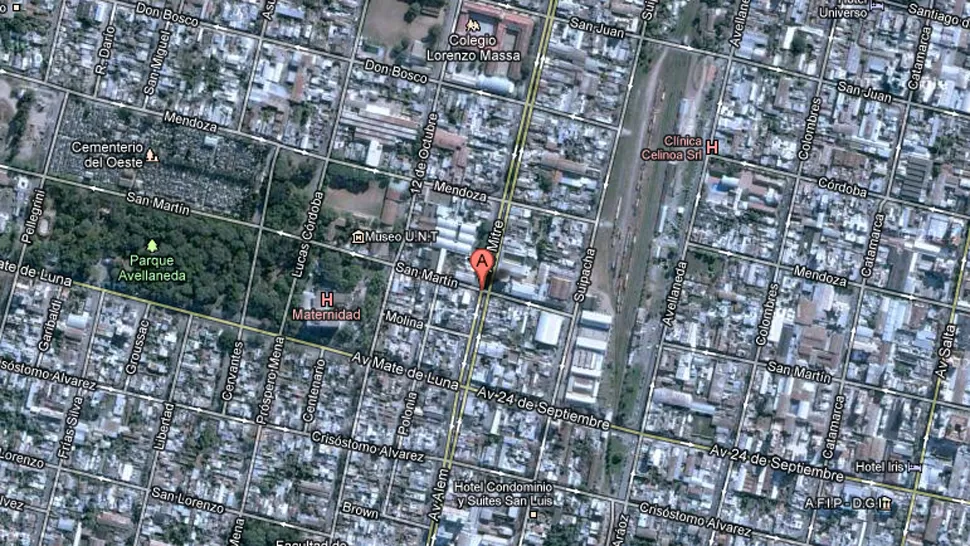 Una mujer cayó al vacío desde un octavo piso y se salvó