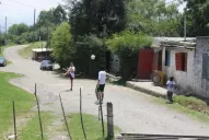 Acorralados por la falta de salud, educación y fuentes de trabajo