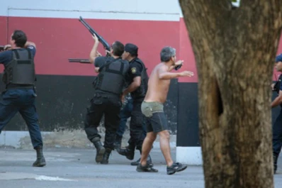 Suspendieron el clásico rosarino por incidentes